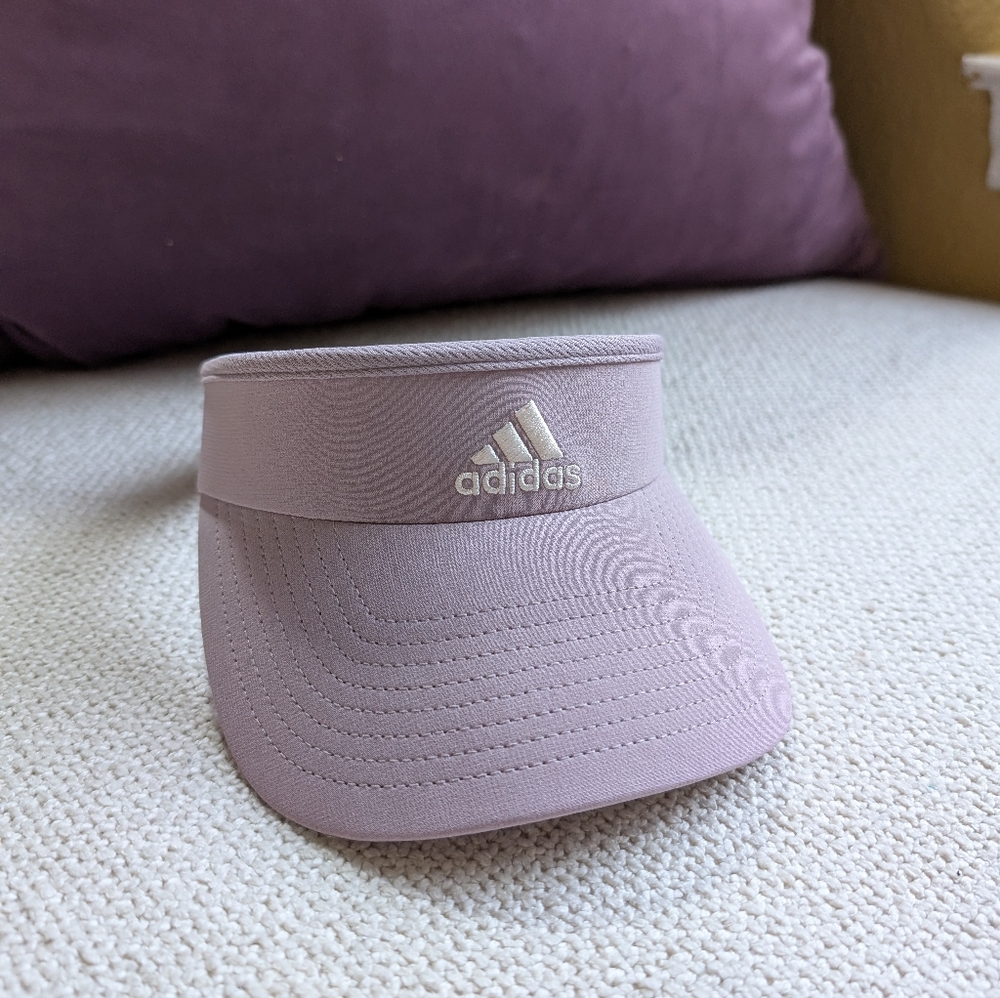Adidas Lavender Sports Visor New Without Tags - Picture 2 of 5
